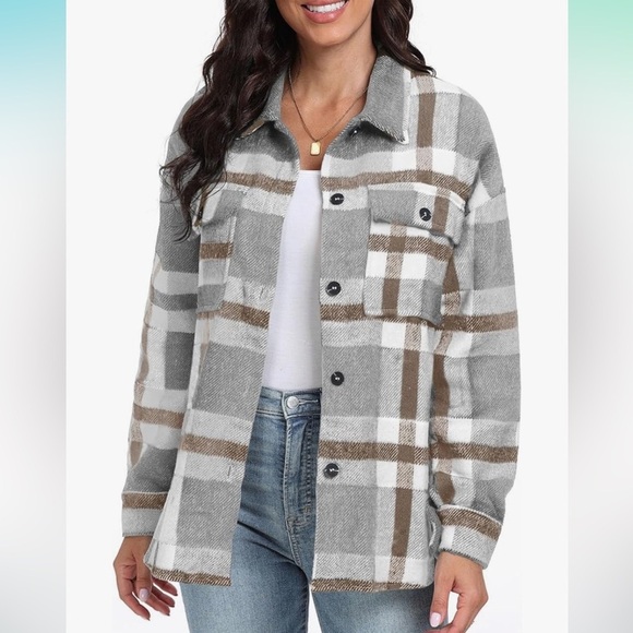 NWOT Plaid Gray and Brown Women's Jacket Shacket Button Down Sweater Casual XL - Picture 1 of 8